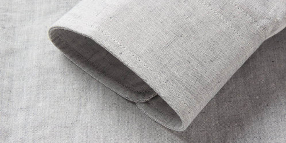 Tampil Clean dengan Zip-Up Fenhem Overshirt dari Joseph